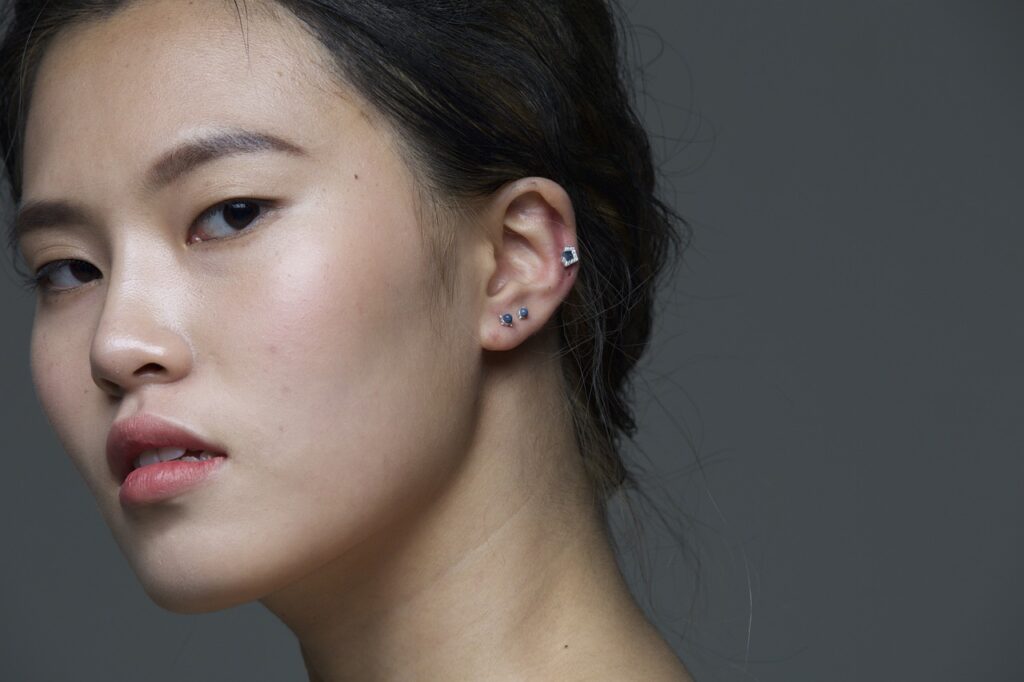 piercing, cielo, model-1213442.jpg